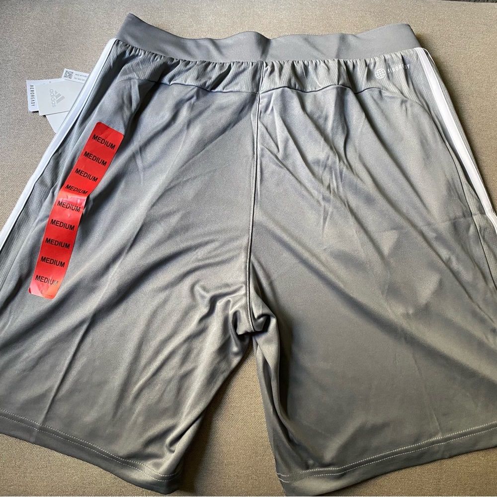 ADIDAS Mens 3S PES Shorts gray White Stripes Basketball Zipper Pocket SZ M - Picture 7 of 11
